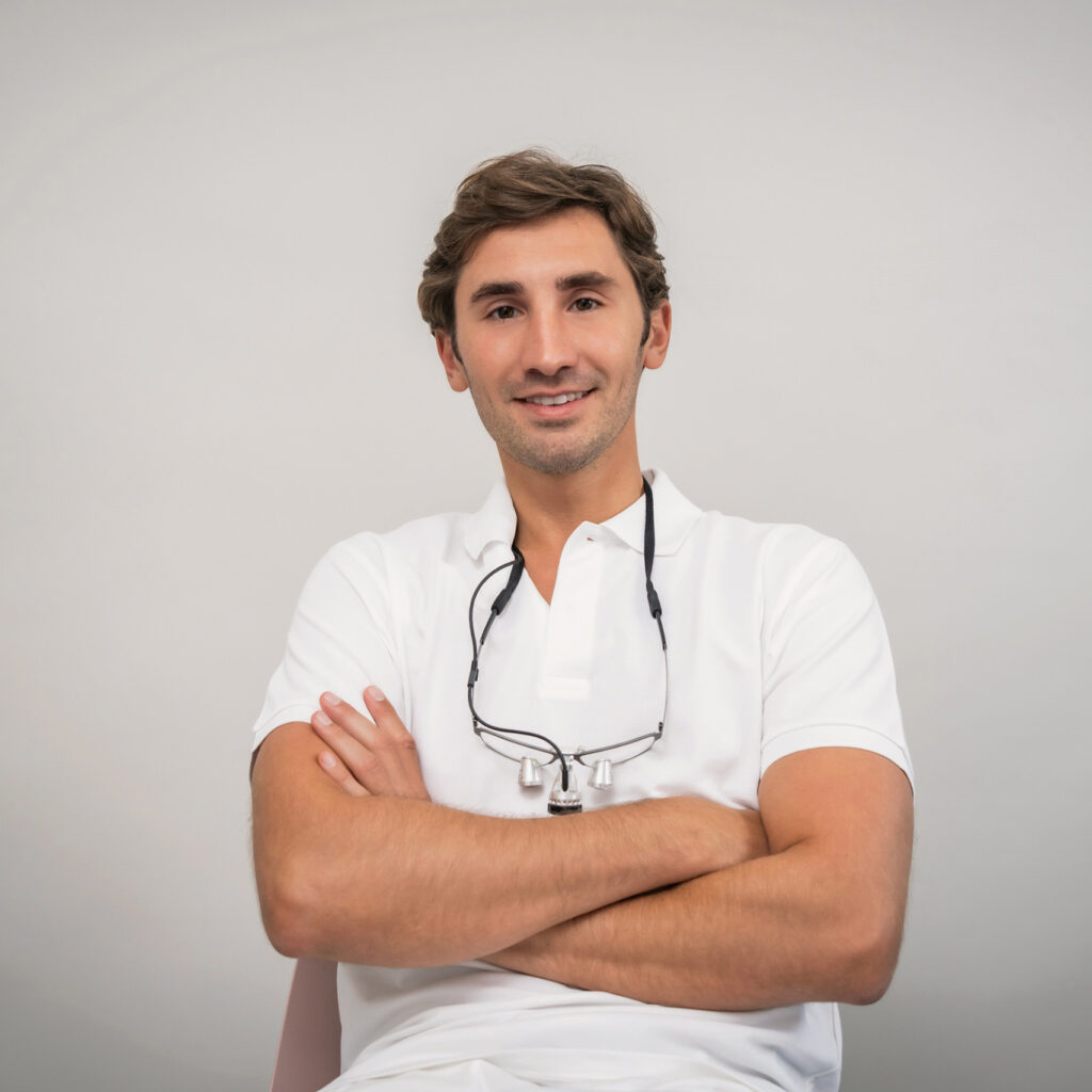 Dr. med. dent. Maximilian Niebauer MSc